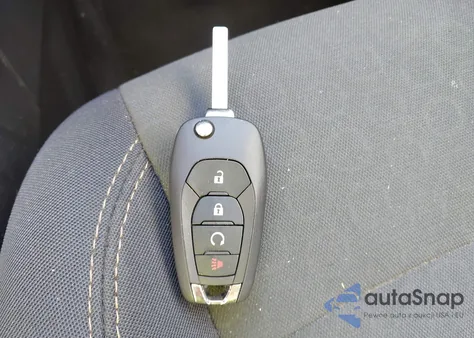 2020 Chevrolet Trax Fwd Ls z USA, uszkodzony, nr VIN 3GNCJKSB5LL328839